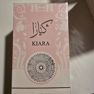 Kiara Elegant Pink Makeup Set